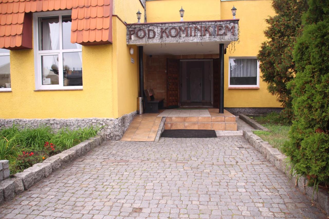 Zajazd Pod Kominkiem - Brzoza Kolo Torunia Bagian luar foto